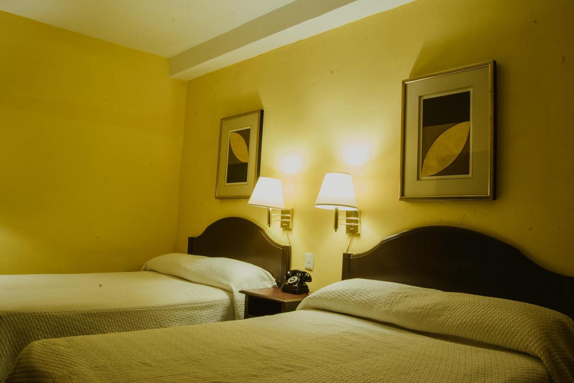 Hotel Posada San Agustin ดูรังโก ภายนอก รูปภาพ